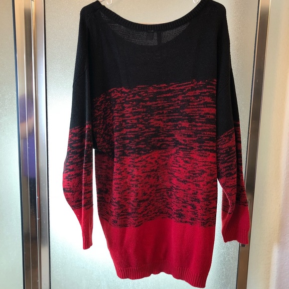 H&M red and black sweater - Picture 2 of 3